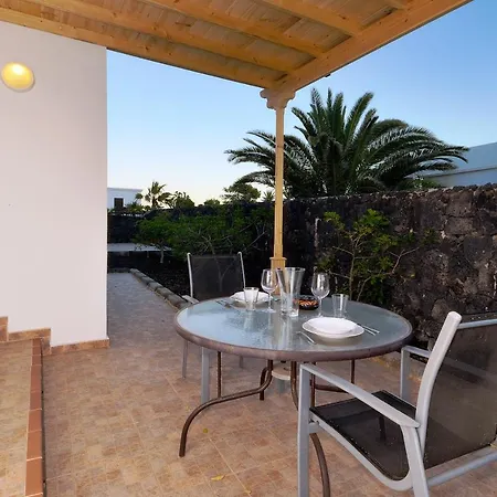 Amber Private Pool Playa Blanca